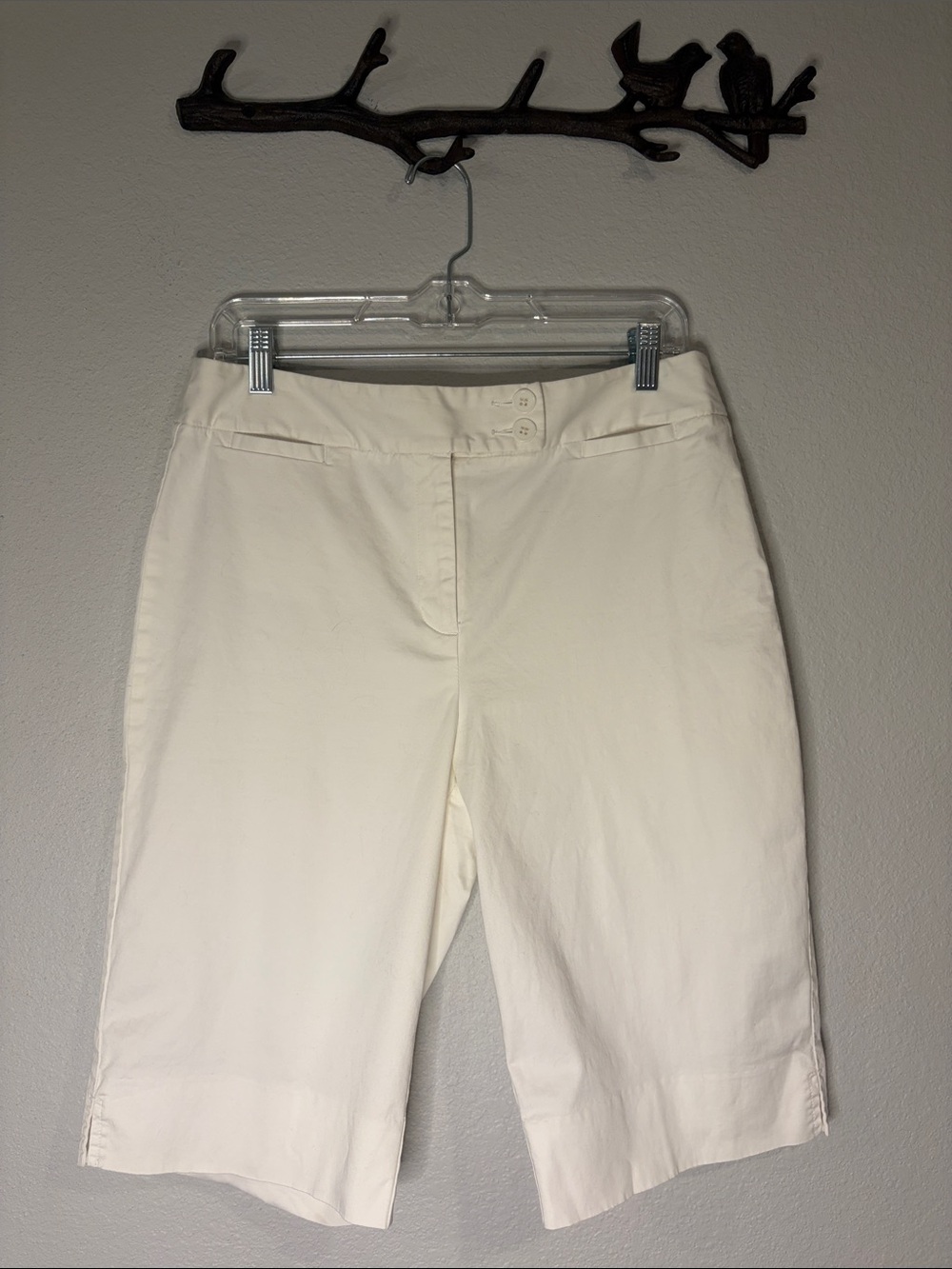 Talbots stretch cotton twill Bermuda length shorts white 10